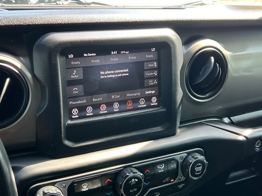 Used 2018 Jeep Wrangler Unlimited Sport S AWD/4WD image 30