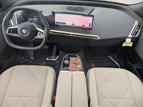 New 2026 BMW iX xDrive60 image 15
