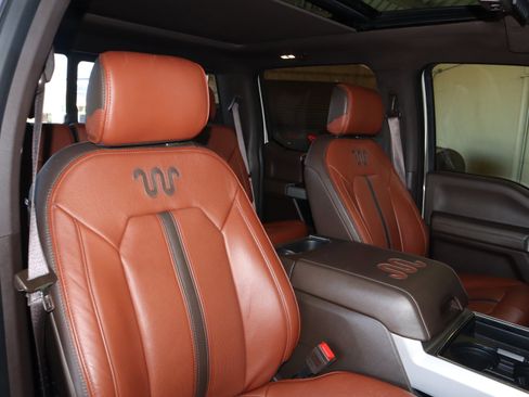 Used 2018 Ford F450 King Ranch w/ King Ranch Ultimate Package image 42