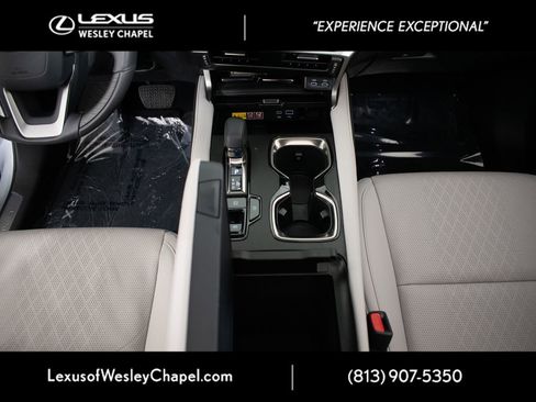 Used 2024 Lexus RX 350 Premium Plus w/ Convenience Package FWD image 32