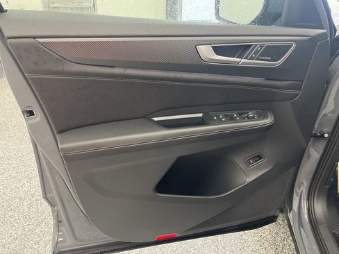 New 2026 Volkswagen Atlas Cross Sport SEL Premium R-Line image 13