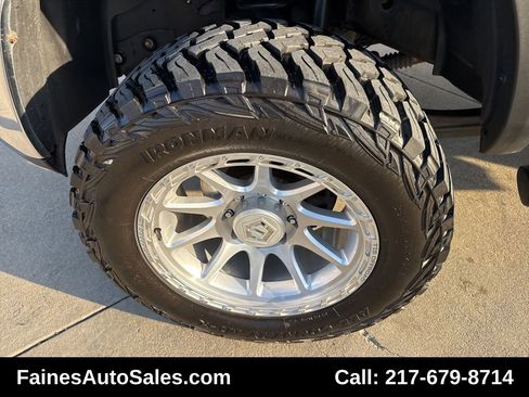 Used 2016 RAM 2500 Tradesman w/ Chrome Appearance Group image 36