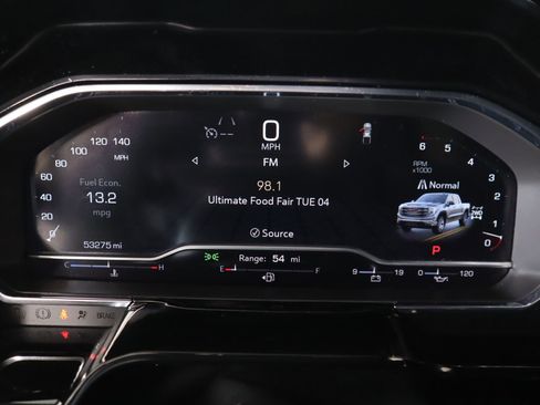 Used 2023 GMC Sierra 1500 Elevation image 4