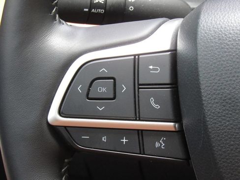 Used 2026 Toyota Highlander Limited AWD/4WD image 27