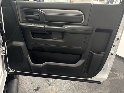 New 2026 RAM 3500 Tradesman image 32