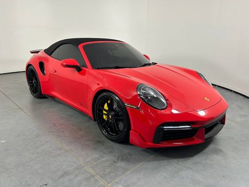 Certified 2025 Porsche 911 Turbo AWD/4WD image 9