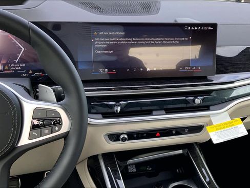 New 2026 BMW X7 xDrive40i w/ Executive Package image 6