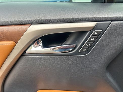 Used 2021 Lexus RX 350L FWD w/ Premium Package image 24