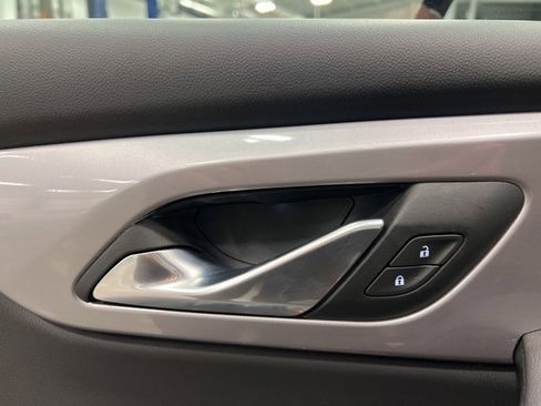 Used 2024 Chevrolet Blazer LT w/ Convenience Package image 16