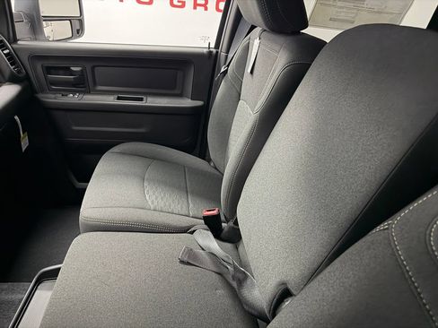 New 2026 RAM 2500 Tradesman AWD/4WD image 33