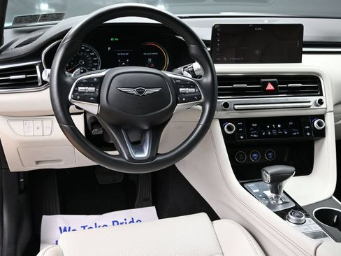 Used 2024 Genesis G70 2.5T AWD/4WD image 24