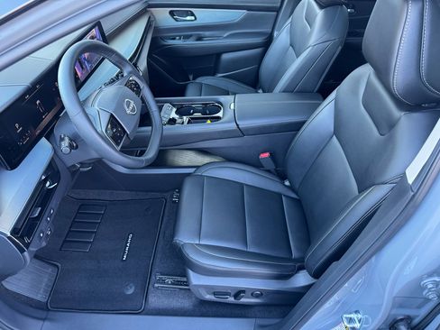 Used 2025 Nissan Murano SL w/ Cargo Package image 9