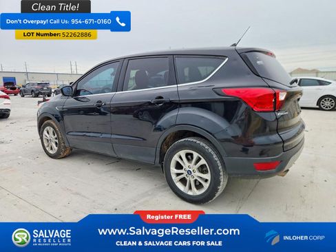 Used 2019 Ford Escape SE FWD image 3