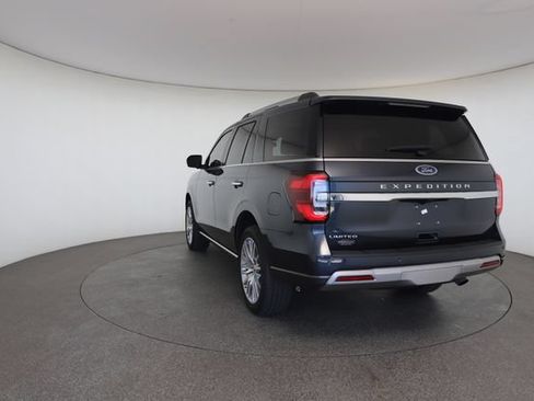 Used 2024 Ford Expedition Limited AWD/4WD image 13