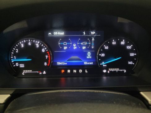 Used 2022 Ford Explorer XLT w/ Equipment Group 202A AWD/4WD image 23