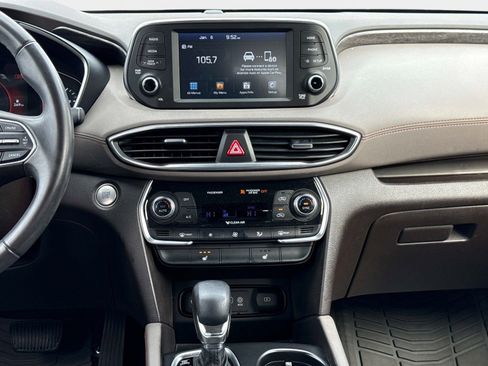 Used 2019 Hyundai Santa Fe Limited image 17
