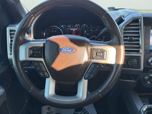 Used 2017 Ford F250 King Ranch w/ King Ranch Ultimate Package AWD/4WD image 11