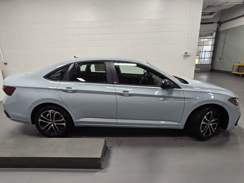 New 2025 Volkswagen Jetta Sport image 6