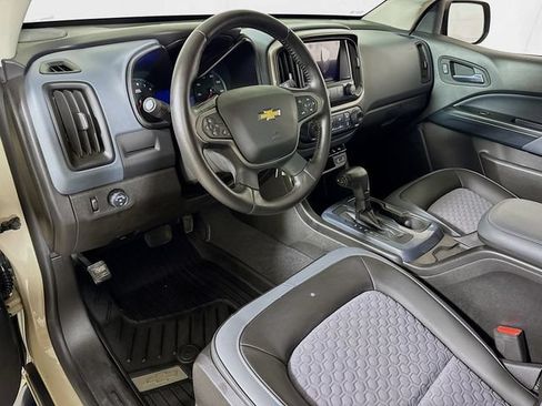 Used 2021 Chevrolet Colorado Z71 RWD image 7