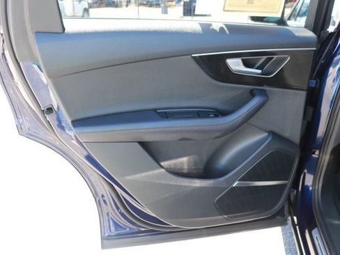 Used 2024 Audi Q7 3.0T Premium Plus AWD/4WD image 13