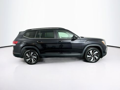 Used 2025 Volkswagen Atlas SE FWD image 10