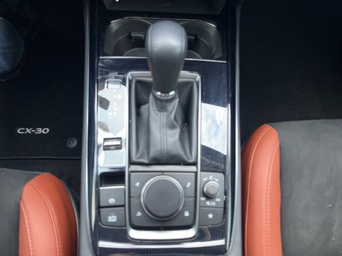 Certified 2025 MAZDA CX-30 Carbon image 19