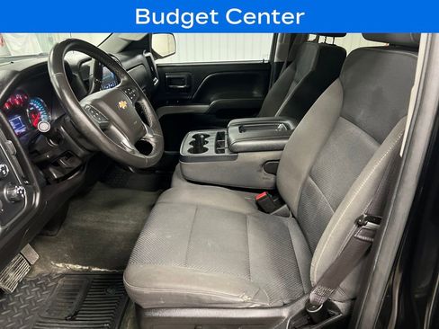 Used 2017 Chevrolet Silverado 1500 LT w/ Midnight Edition image 12