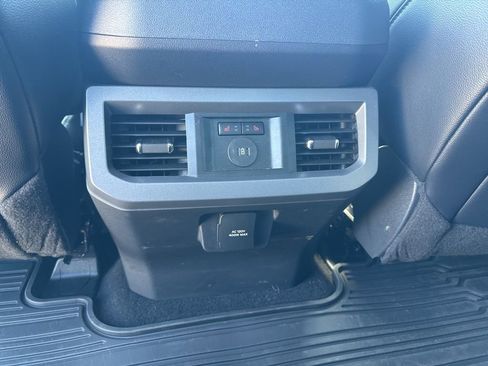 Used 2025 Ford F450 Lariat w/ Lariat Ultimate Package AWD/4WD image 12