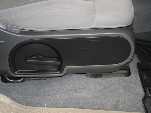 Used 2004 Ford F150 XL image 27