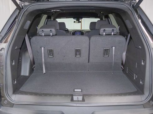 Certified 2023 Chevrolet Traverse LT AWD/4WD image 13