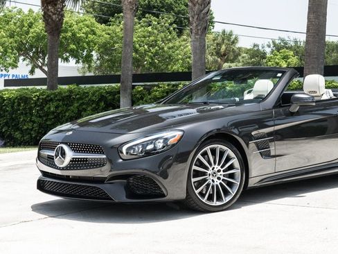 Used 2020 Mercedes-Benz SL 450 image 3
