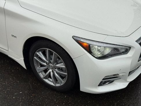 Used 2016 INFINITI Q50 3.0t Premium w/ Driver Assistance Package image 25