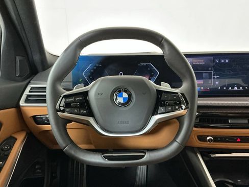 Used 2025 BMW 330i Sedan w/ Premium Package RWD image 16