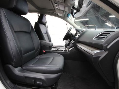 Used 2018 Subaru Outback 2.5i Limited image 29