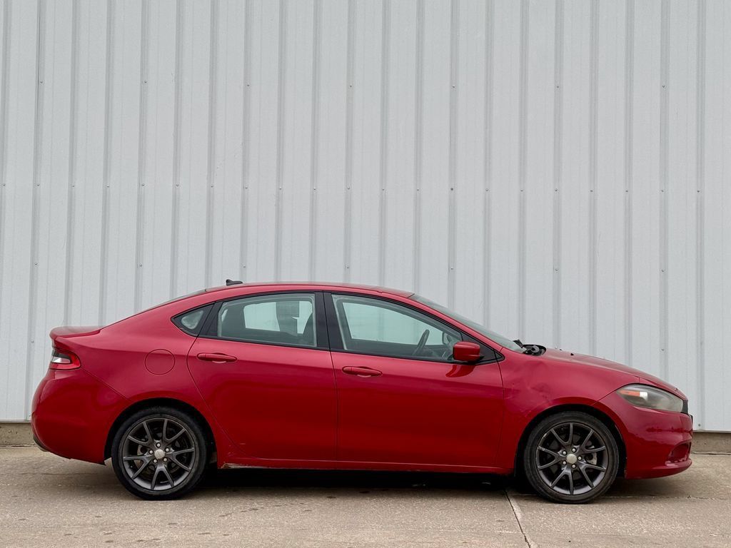 Used 2015 Dodge Dart SXT w/ Rallye Appearance Group FWD image 7