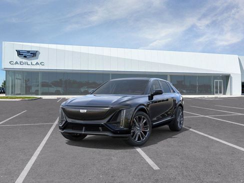New 2026 Cadillac Lyriq V w/ Exterior Carbon Fiber Package image 9