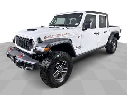Used 2024 Jeep Gladiator Mojave w/ Convenience Group