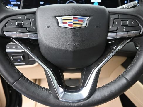 Certified 2024 Cadillac Escalade Premium Luxury w/ Performance Package AWD/4WD image 19
