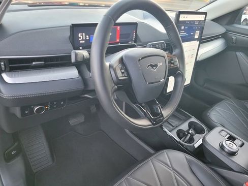 Certified 2023 Ford Mustang Mach-E Select image 9