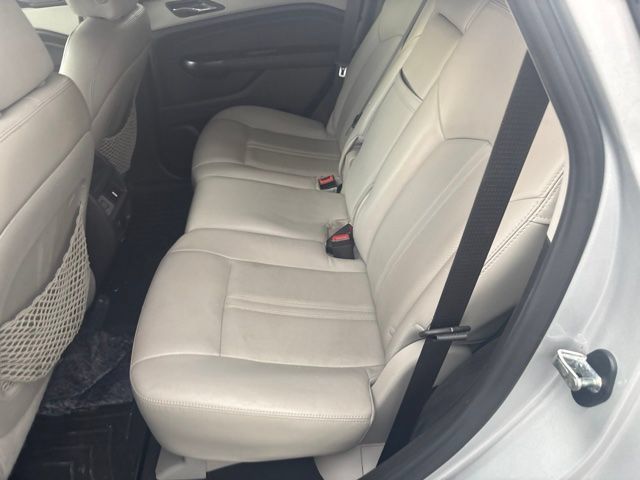 Used 2016 Cadillac SRX Luxury w/ Driver Awareness Package AWD/4WD image 16