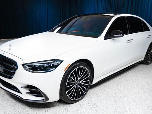 Certified 2024 Mercedes-Benz S 580 4MATIC Sedan image 1