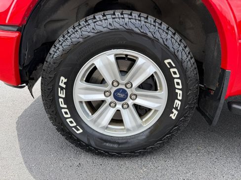 Used 2016 Ford F150 XLT w/ Equipment Group 302A Luxury AWD/4WD image 38