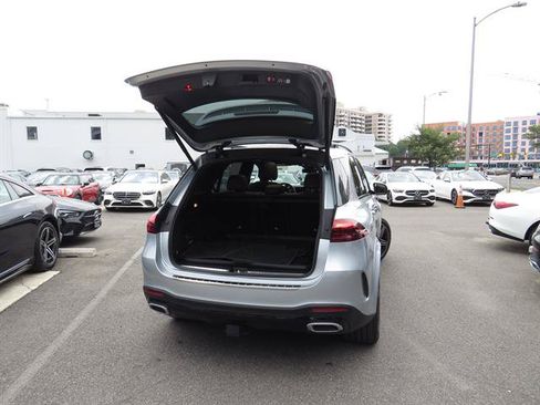 Used 2025 Mercedes-Benz GLE 450 4MATIC image 36