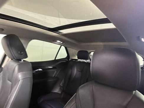 Used 2021 Buick Envision Essence AWD/4WD image 12