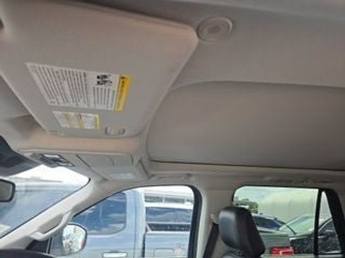 Used 2025 Ford Expedition Max Platinum AWD/4WD image 17