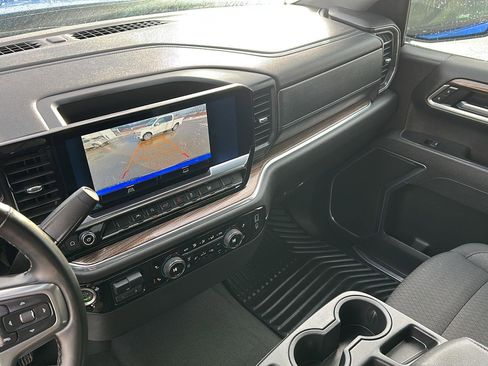 Used 2025 Chevrolet Silverado 1500 LT w/ Work Truck Package image 33