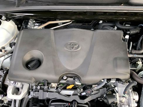 Used 2023 Toyota Camry LE image 30