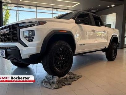 New 2026 GMC Canyon Elevation
