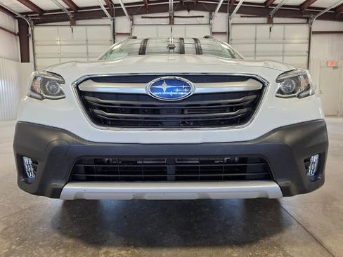 Used 2021 Subaru Outback Limited w/ Tech Package 3 AWD/4WD image 8