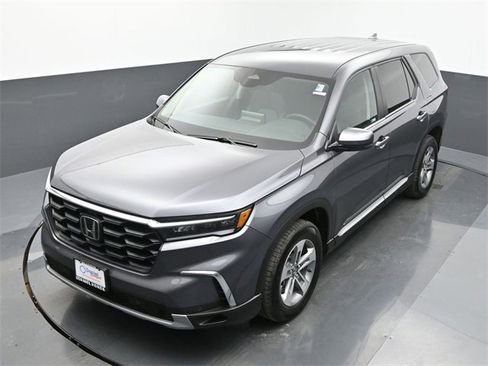 Used 2025 Honda Pilot EX-L image 20
